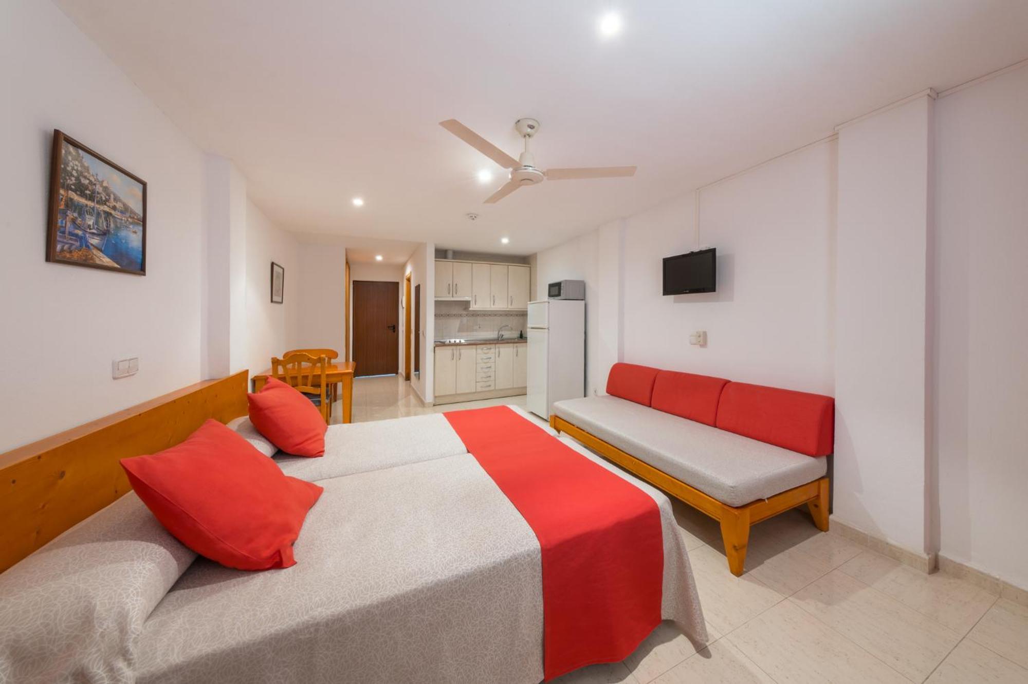 Apartamentos Isla Del Sol Can Pastilla  Zimmer foto